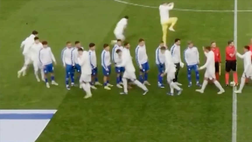 Lojtarët e kombëtares U 21 të Bosnjës refuzojnë të shtrëngojnë duart me ekipin e Izraelit