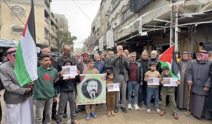 وقفة غضب وسط غزة تنديدا بإقرار إسرائيل قانون إعدام أسرى فلسطينيين