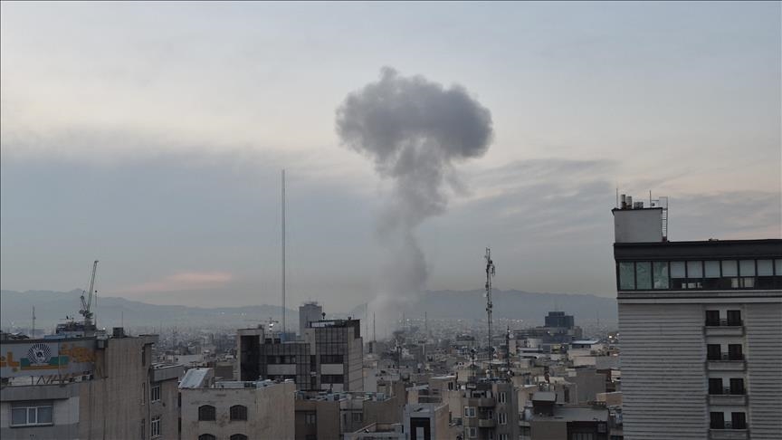 انفجارات في عدة مدن إيرانية واستهداف ميناء ومصنع صلب