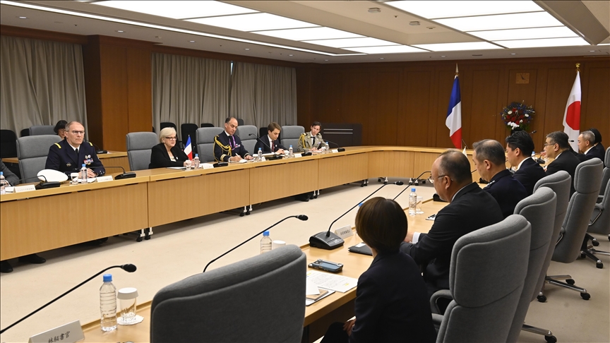 Dialogue politico-militaire «  2+2  » entre la France et le Japon à Tokyo réunissant MAE et ministres des Armées