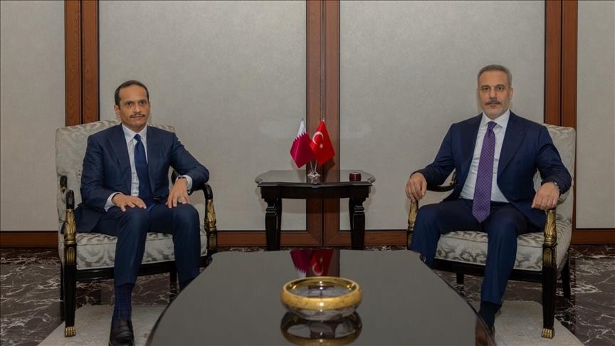 وزير الخارجية التركي يبحث مع نظيره القطري تطورات المنطقة