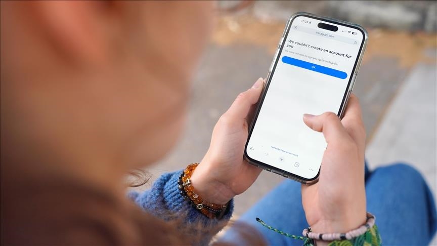 French Senate backs conditional social media limits for under-15s