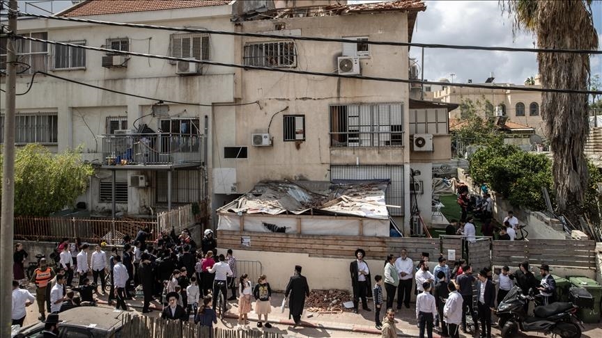 Quatorze blessés après des tirs de missiles en direction d’Israël, selon les secours