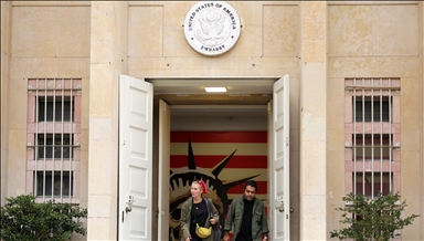 إعلام إيراني: غارة أمريكية إسرائيلية على المقر السابق لسفارة واشنطن