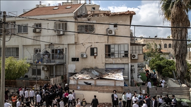 صاروخ من اليمن ومسيرات من لبنان تكسر ليلة هادئة نسبيا بإسرائيل