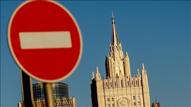 Rusia thotë se ka "marrë me vendosmëri iniciativën" në Ukrainë, bisedimet e paqes "në pauzë"