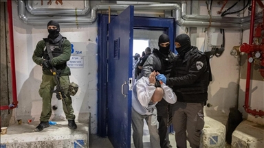 هآرتس: قانون إعدام الأسرى يعكس سيطرة اليمين المتطرف على إسرائيل