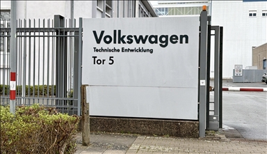 ‘Work for peace, not war’: German activists to rally against Volkswagen’s potential defense deal with Israel