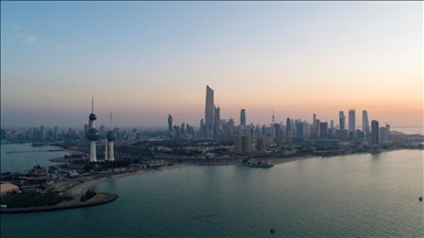 Кувейт сообщил об атаке БПЛА на топливные резервуары аэропорта