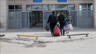 1,262 Iranian citizens return home after suspension of direct travel routes