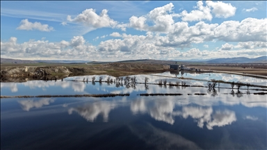 Sivas'ta tarım alanlarında yağışla oluşan su birikintileri havadan görüntülendi