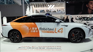 Robotaxi breakdown in China’s Wuhan leaves passengers stranded