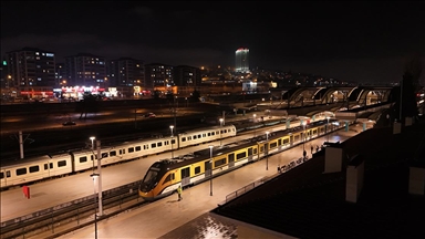 Yerli ve milli trenler Gaziantep'te raylara inmeye hazırlanıyor