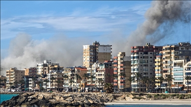 İsrail saldırıları altındaki Lübnan'ın Sur kentinden "olası insani felaketin önlenmesi" çağrısı yükseliyor