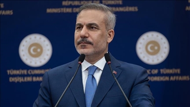 Kryediplomati turk diskuton mbi çështjet rajonale me homologët jordanezë dhe japonezë