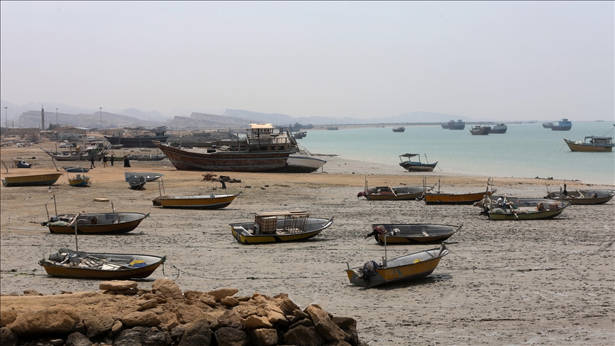 هجمات أمريكية إسرائيلية تستهدف جزيرة قشم الإيرانية قرب مضيق هرمز