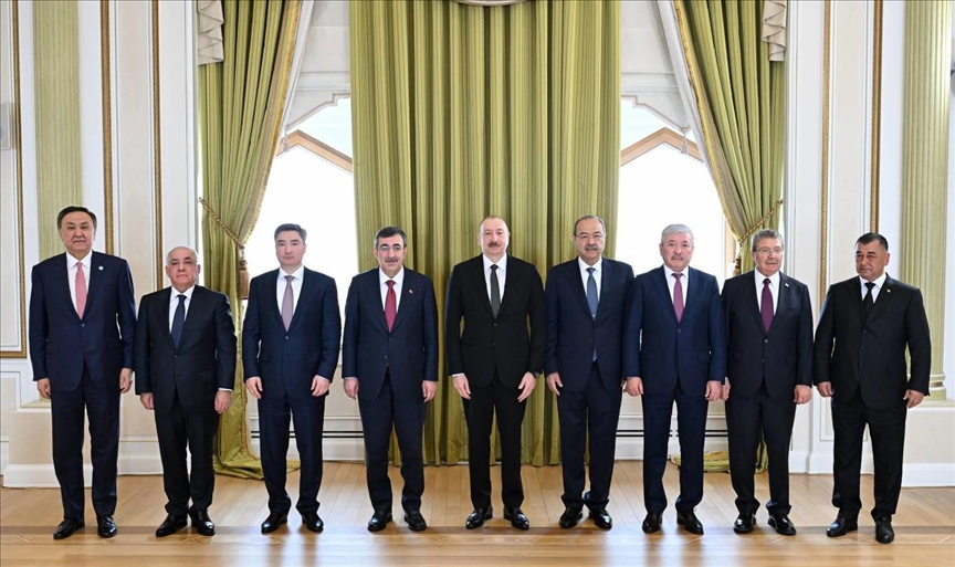 Президент Ильхам Алиев: Азербайджан будет вносить большой вклад в развитие ОТГ