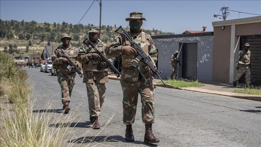 Afrique du Sud : opération militaire contre la criminalité à Cape Town, 2 200 soldats déployés