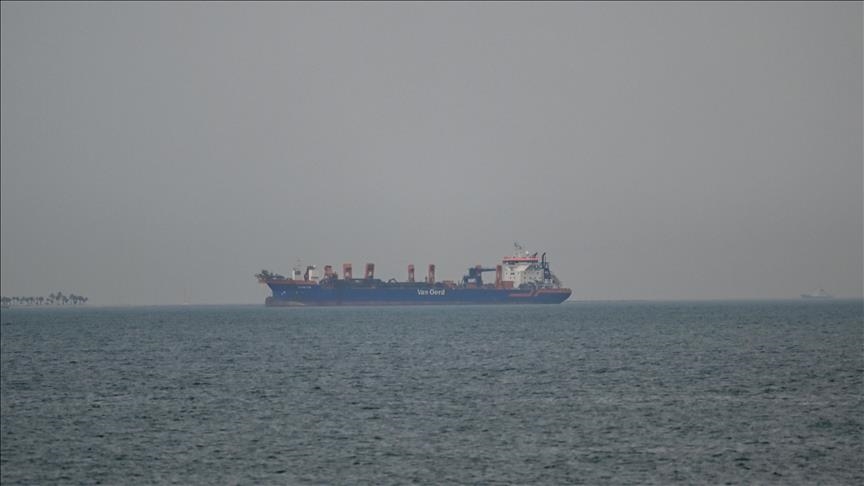 vendet-e-gjirit-shqyrtojne-projekte-te-reja-tubacionesh-per-te-anashkaluar-hormuzin