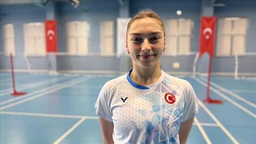 Milli badmintoncu Sinem Yıldız'ın hedefi, Avrupa ve dünyada kürsüde olmak