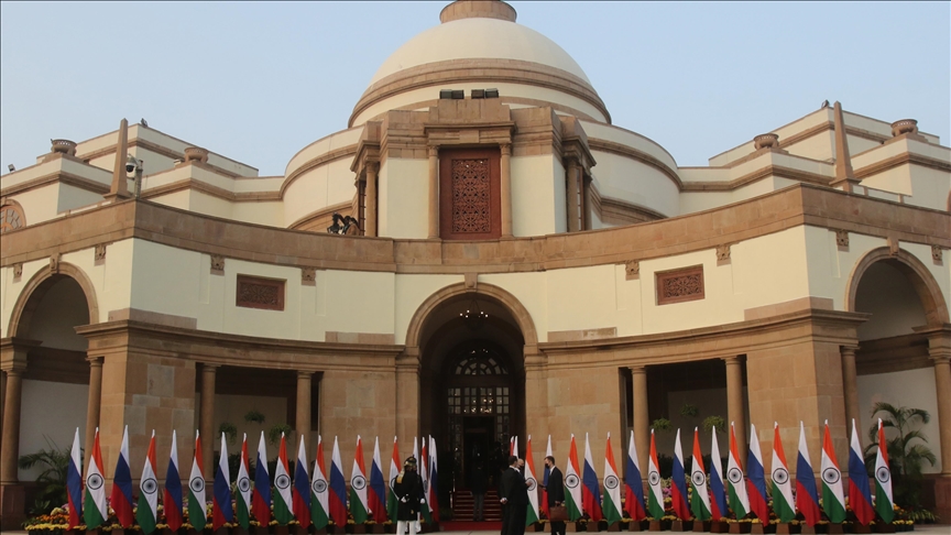 Russia, India discuss strategic partnership as Modi meets Russian minister