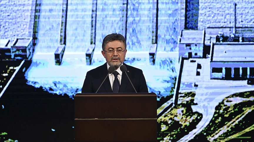 Bakan Yumaklı: Döşediğimiz 120 bin kilometrelik boru hattı Anadolu'nun bereketini geleceğe taşıyan su damarlarıdır