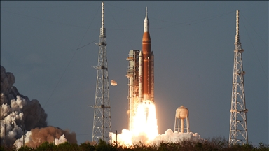 Artemis II : Macron salue un “moment historique” et la participation européenne à la conquête lunaire