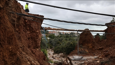 Një person humb jetën nga përmbytjet në Greqi pas reshjeve të dendura