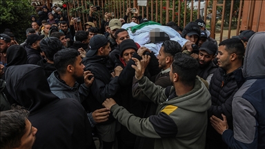 İsrail, ateşkese rağmen Gazze’de saldırı ve yıkımlarını sürdürdü