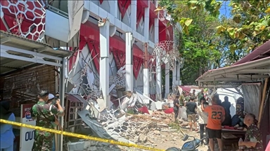 Magnitude 7.4 earthquake leaves at least 1 dead in Indonesia