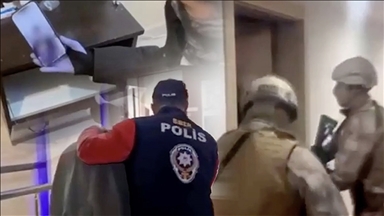 Siber suçlara yönelik 13 ildeki operasyonlarda 95 şüpheli tutuklandı