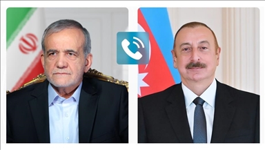Президент Ирана поблагодарил Азербайджан за гуманитарную помощь