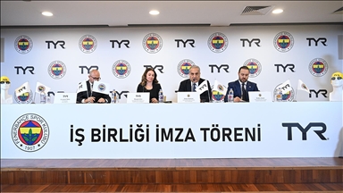 Fenerbahçe Yüzme Şubesi ile İMES Spor arasında iş birliği anlaşması imzalandı