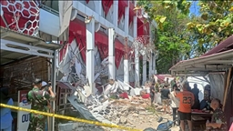 Magnitude 7.4 earthquake leaves at least 1 dead in Indonesia
