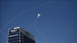 İran, ABD ve İsrail'e "daha geniş ve yıkıcı" misillemelerine devam edeceğini açıkladı