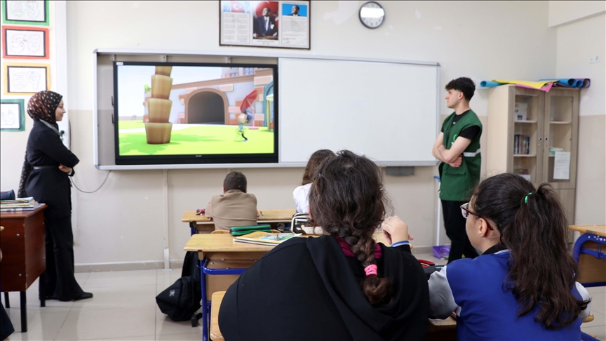 Yeşilay, Elazığ'da geçen yıl 7 bin 550 kişiye bağımlılıkla mücadele eğitimi verdi