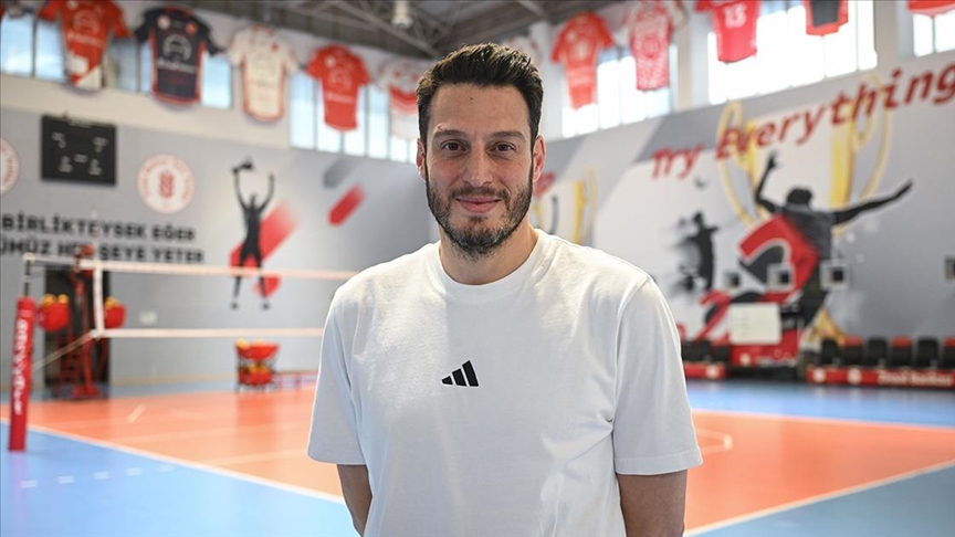 Ziraat Bankkart Avrupa'da, ligde ve kupada şampiyonluk hayaline "adım adım" yürüme peşinde