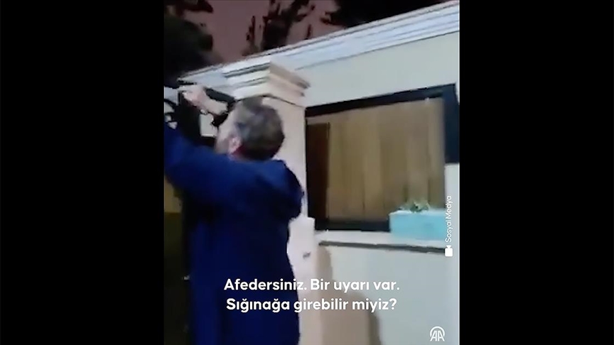 İsrail Eğitim Bakanı'nın sirenler çalarken kapısına gelenleri içeri almaması sosyal medyada gündem oldu