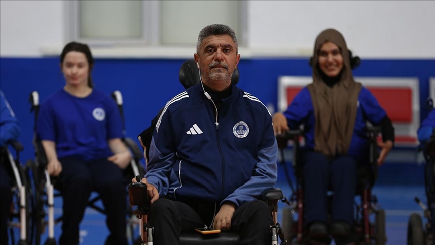 Kas erimesine meydan okuyan Acar, boccia sporunda şampiyonlar yetiştiriyor