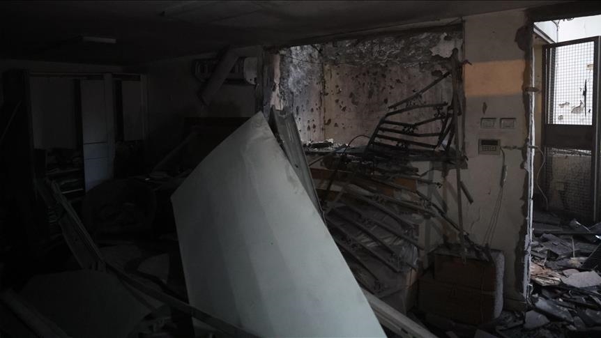 Një i plagosur dhe disa shtëpi të dëmtuara nga raketat iraniane që goditën Izraelin verior