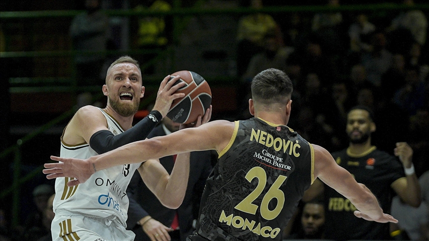 Pobjede Dubaija i Partizana u Euroligi, sukobi na beogradskom derbiju