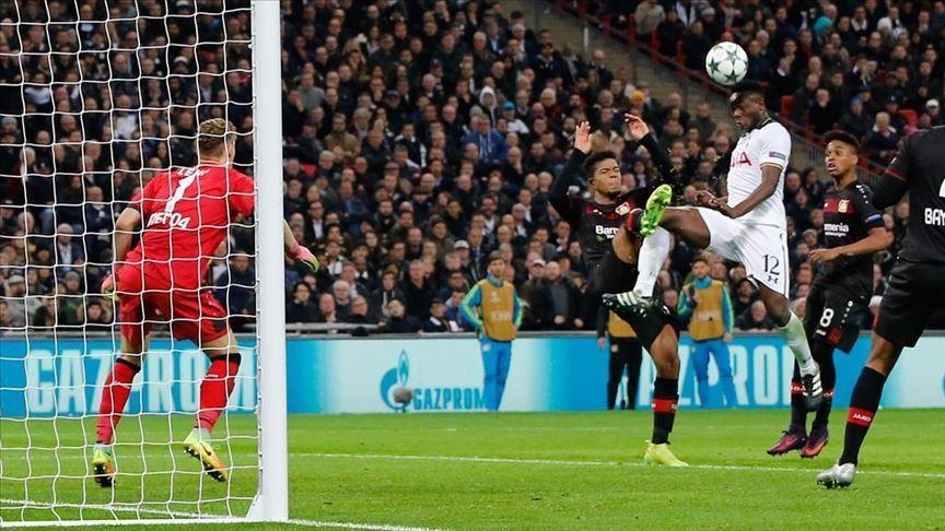 قدم.. الكيني فيكتور وانياما لاعب توتنهام السابق يعلن اعتزاله