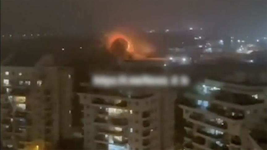 При ракетной атаке со стороны Ирана по центральной части Израиля есть раненые