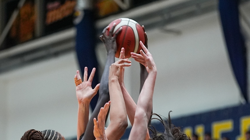 Kadınlar Basketbol Süper Ligi play-off final serisi üçüncü maçı yarın yapılacak