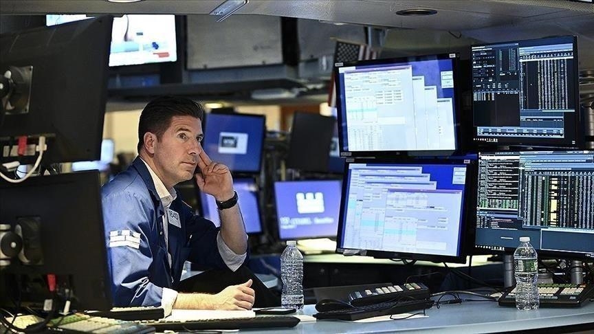 تباطؤ نمو وتضخم.. الحرب على إيران تربك سياسات البنوك المركزية عالميا 