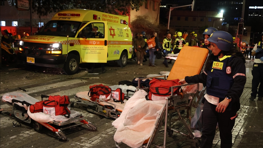 إسرائيل.. مصابون وتضرر مبان ومركبات بهجوم صاروخي إيراني على حيفا 