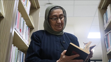 Ameliyat döneminde hayatına giren kitaplar yalnızlığına ortak oldu