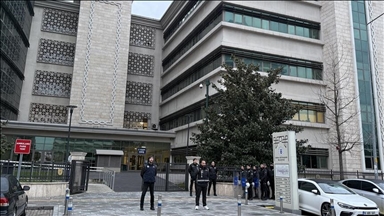 Bursa Büyükşehir Belediye Başkanı Mustafa Bozbey ile 56 şüpheli adliyeye sevk edildi