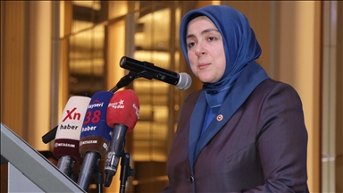 AK Parti Genel Merkez Kadın Kolları Başkanı Ercan, Kayseri'de iş kadınlarıyla buluştu