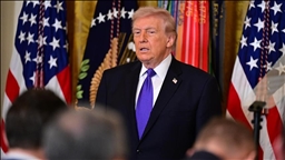  Трамп вели дека американската војска „дури и не почнала да го уништува она што останало во Иран“